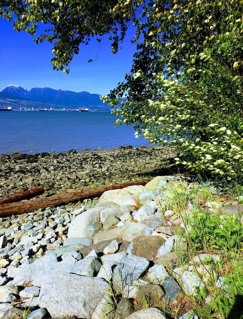 english-bay-2417285_1280