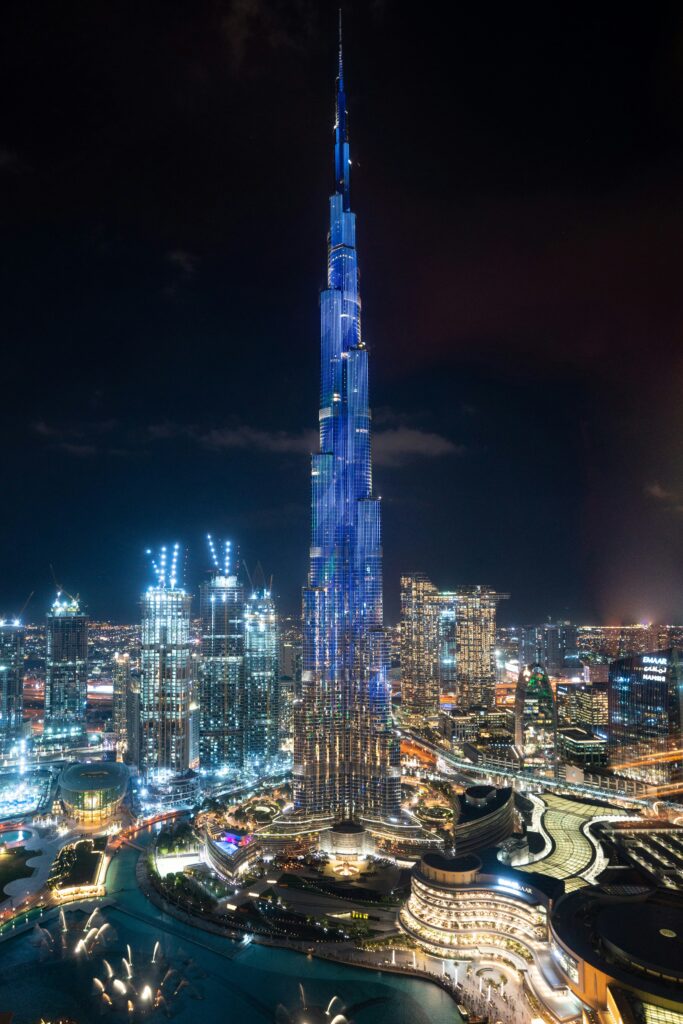 BURJ KHALIFA AT NIGHT
